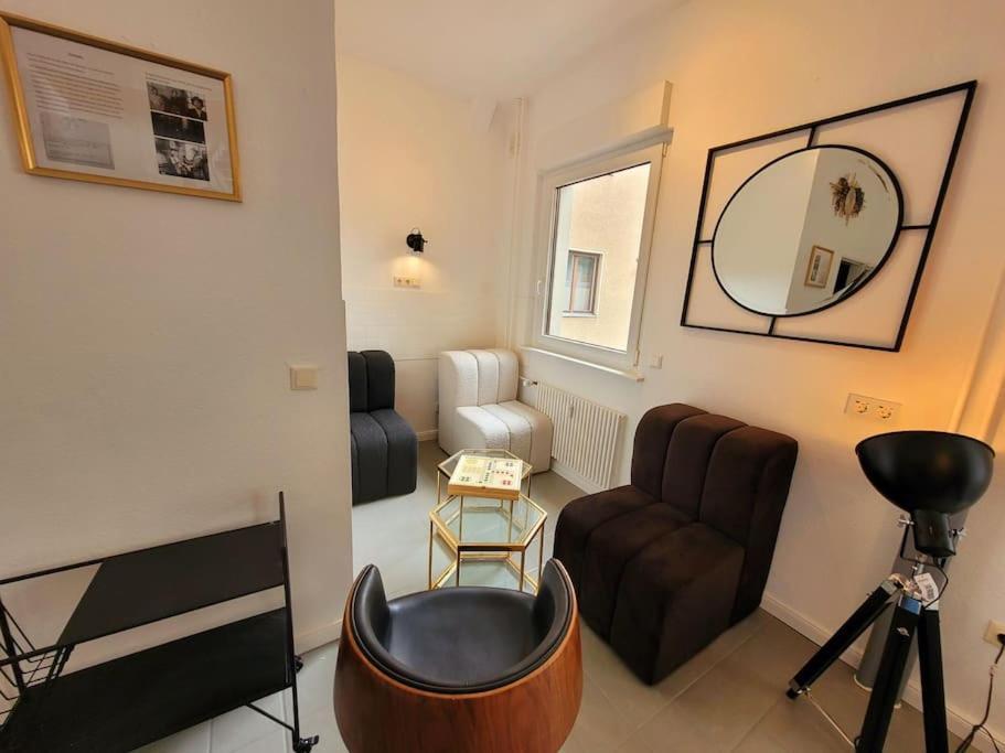 Duplex Apartment Ullstein- 4 Bedrooms, 2 Bathrooms, Living Room, 2 Parking Spaces, Boxspringbeds, Family & Business Apartment! Berlin Extérieur photo