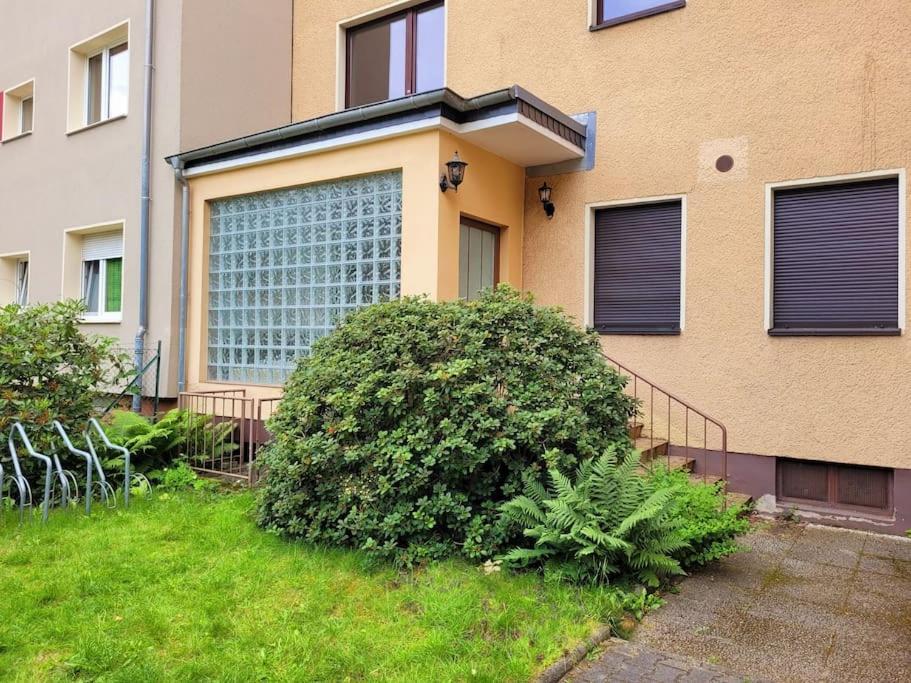 Duplex Apartment Ullstein- 4 Bedrooms, 2 Bathrooms, Living Room, 2 Parking Spaces, Boxspringbeds, Family & Business Apartment! Berlin Extérieur photo