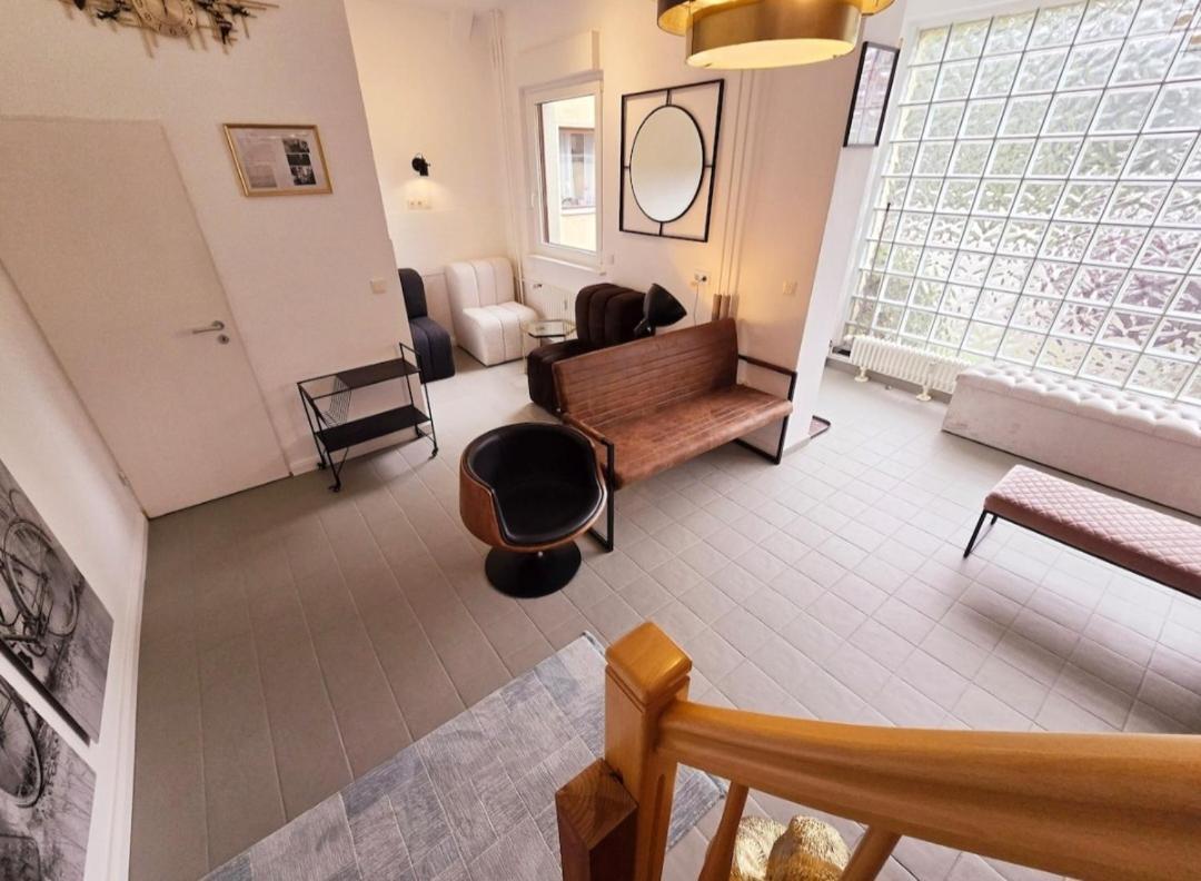 Duplex Apartment Ullstein- 4 Bedrooms, 2 Bathrooms, Living Room, 2 Parking Spaces, Boxspringbeds, Family & Business Apartment! Berlin Extérieur photo